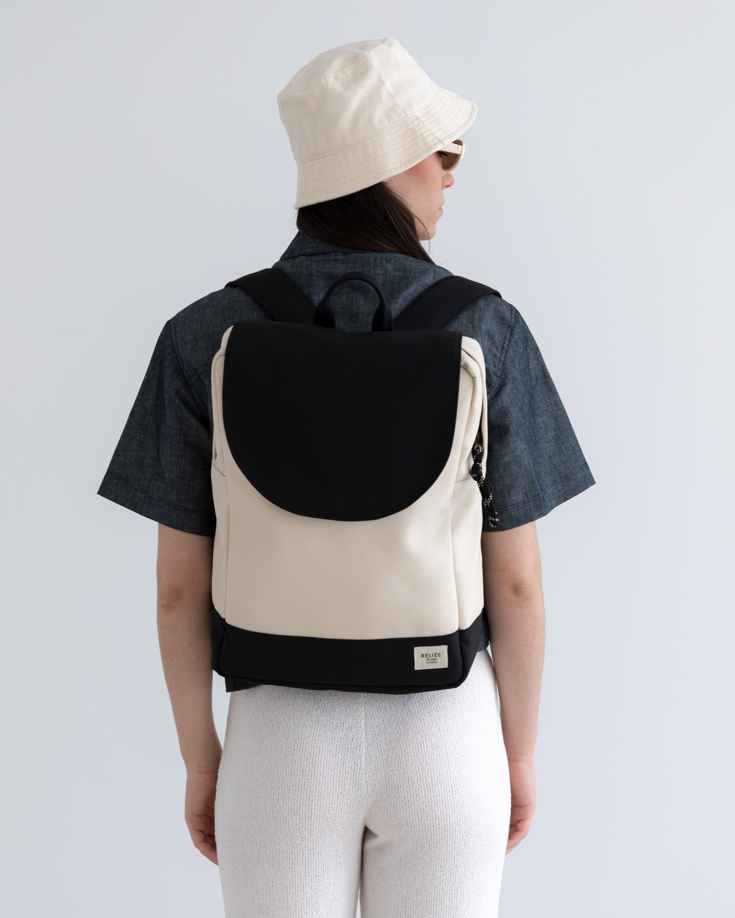 Mel Xtra Blanco y negro WATERPROOF